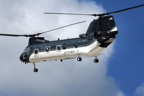 В полнте CH-46E